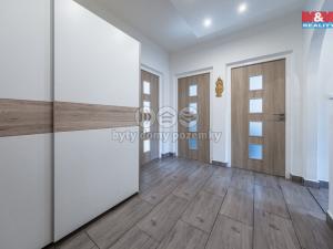 Prodej bytu 4+1, Chomutov, Kamenná, 79 m2