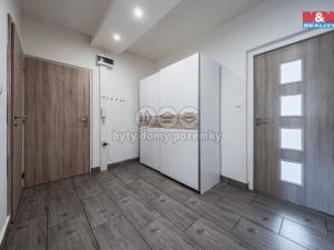 Prodej bytu 4+1, Chomutov, Kamenná, 79 m2