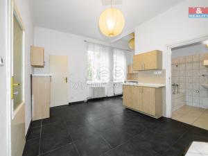 Prodej bytu 2+1, Plzeň - Jižní Předměstí, Němejcova, 78 m2