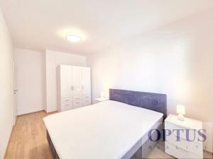 Pronájem bytu 4+kk, Praha - Jinonice, Pod stolovou horou, 87 m2