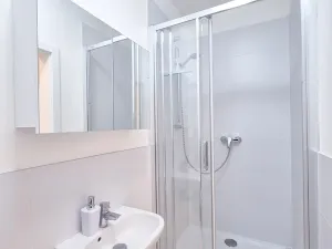 Pronájem bytu 4+kk, Praha - Jinonice, Pod stolovou horou, 87 m2