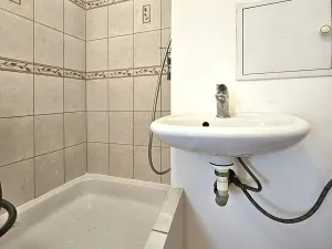 Pronájem bytu 1+kk, Pardubice, Kosmonautů, 38 m2