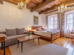 Prodej ubytování, Český Krumlov, Dlouhá, 125 m2