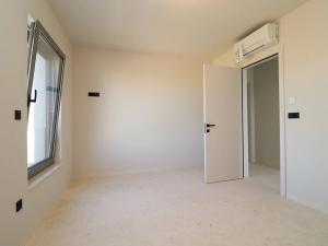 Prodej bytu 3+kk, Tribunj, Chorvatsko, 119 m2