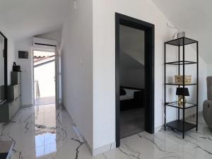 Prodej bytu 3+kk, Vodice, Chorvatsko, Srima XVII, 46 m2