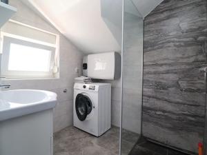 Prodej bytu 3+kk, Vodice, Chorvatsko, Srima XVII, 46 m2