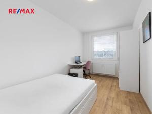Prodej bytu 4+1, Plzeň, U Jam, 84 m2