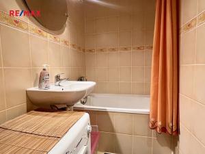 Pronájem bytu 2+kk, Praha - Stodůlky, Zázvorkova, 43 m2