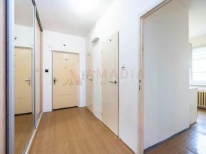 Prodej bytu 2+1, Praha - Malešice, Káranská, 52 m2