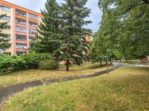 Prodej bytu 2+1, Praha - Malešice, Káranská, 52 m2