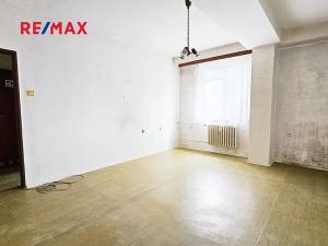 Prodej bytu 1+1, Kolín, Veltrubská, 37 m2
