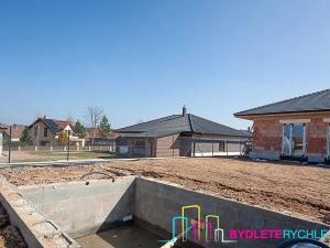 Prodej rodinného domu, Mukařov, 125 m2