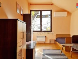 Pronájem bytu 1+1, Karlovy Vary - Hůrky, K Letišti, 63 m2
