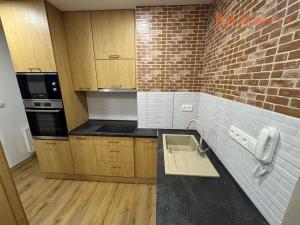 Prodej bytu 2+1, Kadaň, Chomutovská, 52 m2