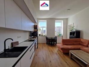 Pronájem bytu 2+kk, Brno, Ptašínského, 62 m2