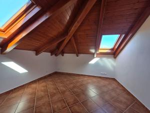 Pronájem rodinného domu, Baška, 200 m2