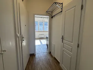 Pronájem bytu 1+1, Praha - Liboc, Ke Džbánu, 37 m2