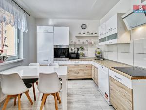 Prodej bytu 3+1, Jirkov, Tkalcovská, 69 m2