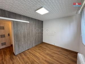 Pronájem bytu 3+1, Ústí nad Labem - Střekov, Tolstého, 65 m2