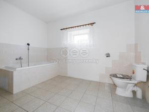 Prodej rodinného domu, Křimov, 1259 m2
