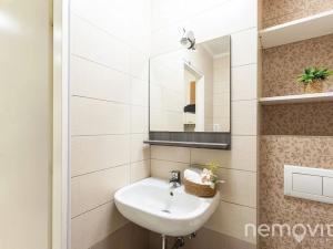 Prodej bytu 1+1, Praha - Nové Město, Lípová, 50 m2