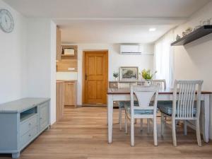Prodej rodinného domu, Zámostí-Blata, 215 m2
