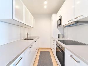Pronájem bytu 2+kk, Praha - Smíchov, Bieblova, 45 m2