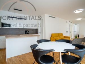 Pronájem bytu 2+kk, Popovičky - Nebřenice, Dubová, 95 m2