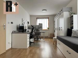 Prodej bytu 3+1, Ostrava, Heřmánková, 92 m2