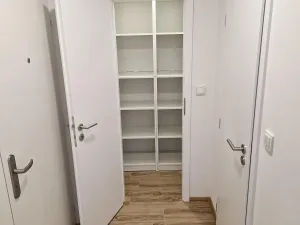 Pronájem bytu 2+kk, Most, Jaroslava Vrchlického, 35 m2