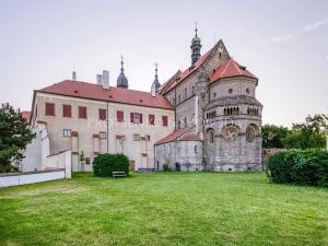 Prodej obchodního prostoru, Třebíč, 566 m2