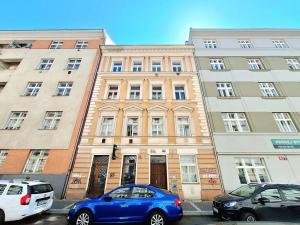 Pronájem bytu 1+1, Praha - Vyšehrad, Neklanova, 42 m2