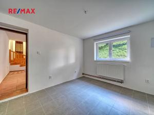 Pronájem bytu 2+1, Poděbrady, Na Bělidlech, 56 m2