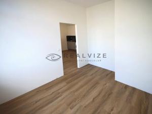 Pronájem bytu 2+kk, České Budějovice, Žižkova tř., 39 m2