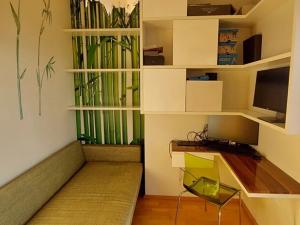 Pronájem bytu 3+kk, Praha - Holešovice, Jankovcova, 78 m2