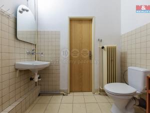 Prodej bytu 3+kk, Karlovy Vary, Zámecký vrch, 72 m2