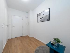 Prodej bytu 2+kk, Praha - Střížkov, Šluknovská, 41 m2
