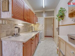 Prodej bytu 3+1, Mariánské Lázně - Úšovice, Na Výsluní, 64 m2