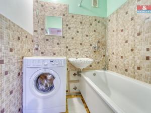 Prodej bytu 3+1, Mariánské Lázně - Úšovice, Na Výsluní, 64 m2