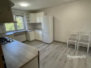 Pronájem bytu 2+1, Kladno, Petrohradská, 50 m2