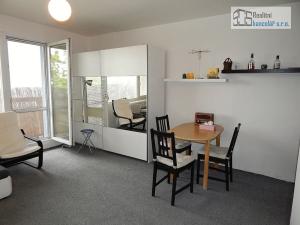 Pronájem bytu 2+kk, Brno, Uzbecká, 49 m2