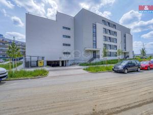 Pronájem garážového stání, Plzeň, Měděná, 10 m2
