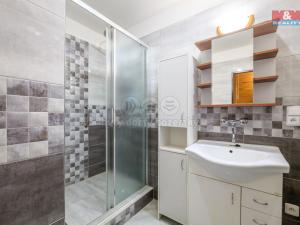 Prodej bytu 2+1, Podbořany, Sídliště Míru, 65 m2