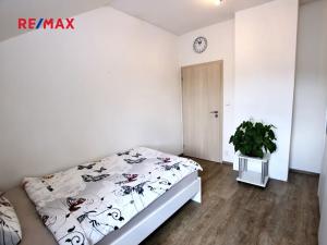 Prodej rodinného domu, Králův Dvůr, Královské Údolí, 114 m2
