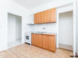 Pronájem bytu 3+1, Praha - Čakovice, Něvská, 76 m2