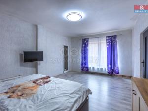 Prodej rodinného domu, Domoušice, 250 m2