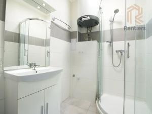 Pronájem bytu 1+kk, Praha - Michle, Jaurisova, 34 m2