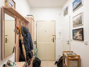 Pronájem bytu 2+kk, Praha - Vršovice, Ukrajinská, 55 m2