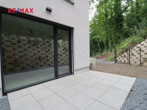 Pronájem bytu 1+kk, Praha - Hlubočepy, Na Zlíchově, 30 m2