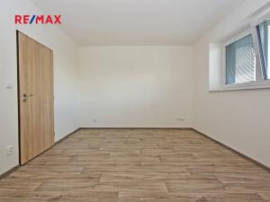 Pronájem bytu 2+kk, Kostelec nad Labem, Na Sídlišti, 60 m2